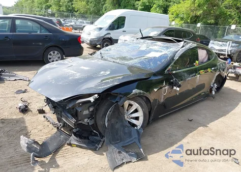 2018 Tesla Model S 100D/75D/P100D из США, поврежденный, VIN 5YJSA1E20JF285100